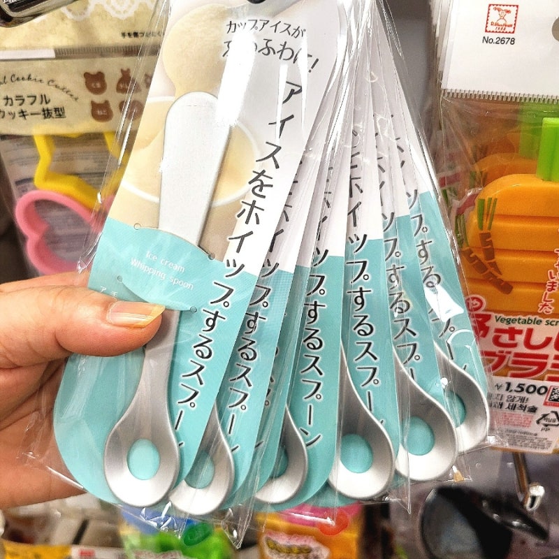 다이소 '이거' 뭐에요..? 다들 사재기 하길래.. 저도 덩달아 담아본 2가지