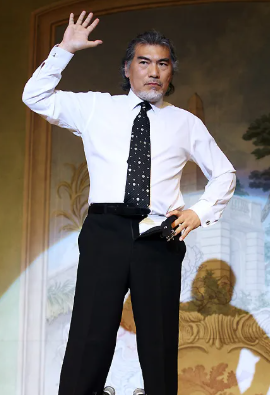 "58년 가수 인생 끝내고 은퇴" 나훈아 프로필 나이 본명 학력 전부인 김지미·자녀·재산·최근....
