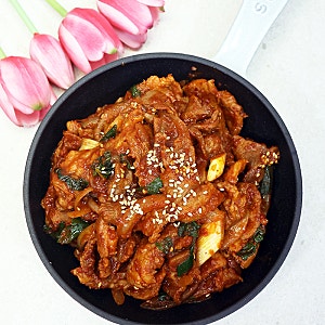 앞다리살 제육볶음 레시피 고추장 돼지불고기 양념 황금레시피