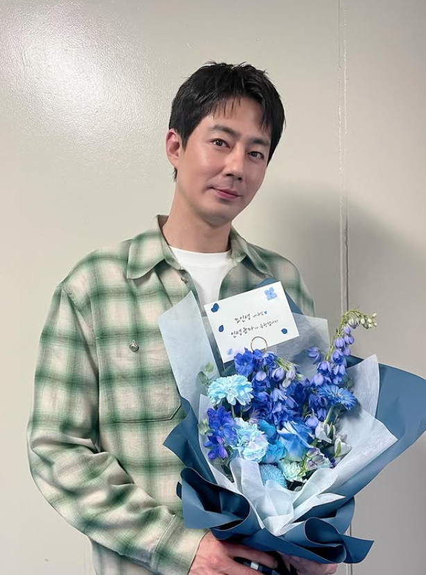 비열한 거리 병두부터 가능한 사랑까지, 조인성 대표작을 쭉 정리했다