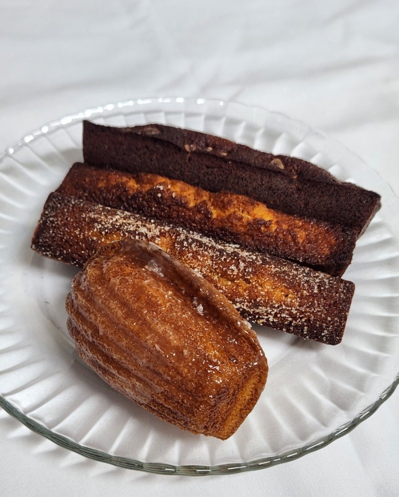 [대전 대흥동] 대전 빵지순례 구움과자 맛집 몽심 웨이팅부터 휘낭시에 후기까지!!