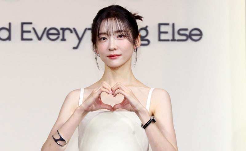 박지현, 여배우 최초 국제에미상 후보…"은중과 상연"으로 새 역사 썼다