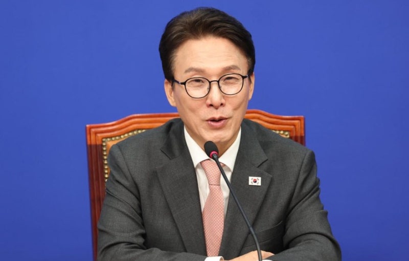 김민석이 김용민을 공개 저격한 진짜 이유, "야당과 뭐가 다르겠나" 한마디에 숨은 계산