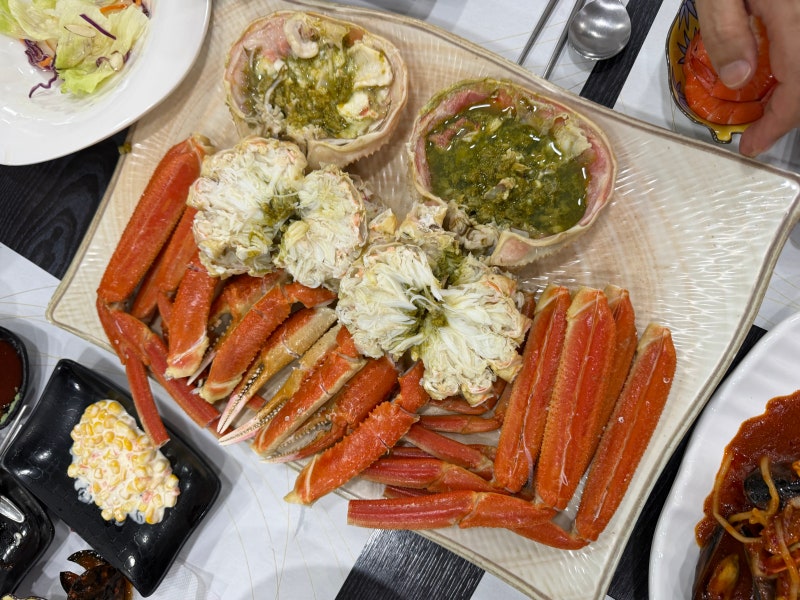 강릉 중앙시장 근처 대게 맛집 부자대게 방문기