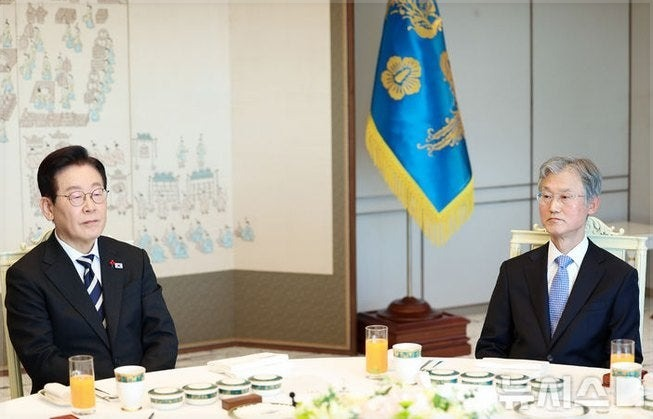 "38명 간담회 했다"는 방, 최대 인원은 19명…조희대 대법원장 업무추진비 논란