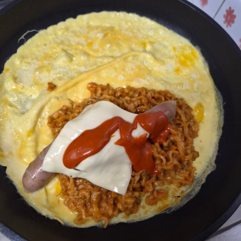 집에서 불닭오믈렛 만들기_까르보불닭, 불닭마요 소스 제조부터