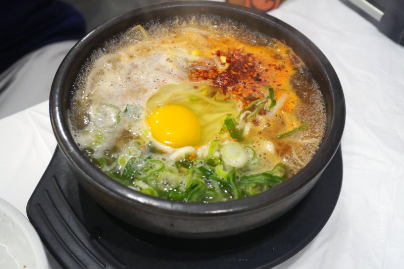 광안리 혼밥맛집 현대옥 시원한 국물 금련산역 밥집 콩나물국밥 후기