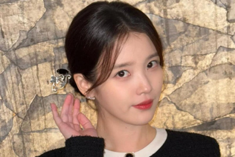 본인 결혼식 날, 아이유 머리 만져준 스타일리스트…'역대급 프로 정신'에 모두 놀랐다