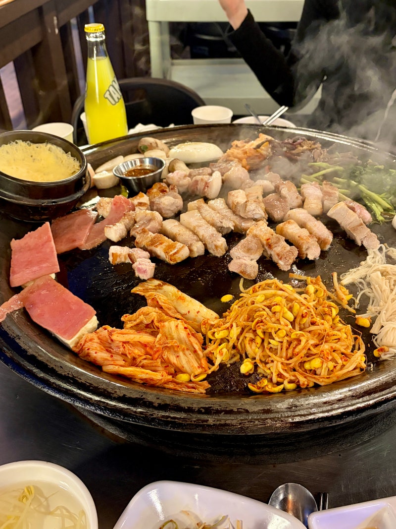 속초 조양동 맛집, 현지인 추천 고깃집 | 잘돼지왕뚜껑조양점