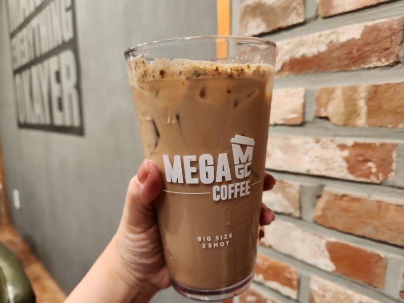 메가커피 신메뉴 무카페인 '오르조라떼' 먹어본 후기♡