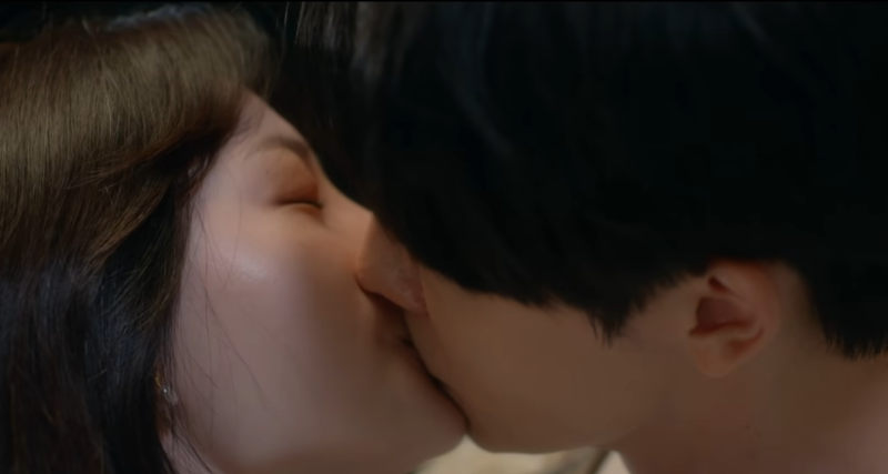 "논란의 정점만 모았더니..." 시청률 0%대 찍고 추억만 깎아먹었던 '이 드라마' 궁금은 하죠?