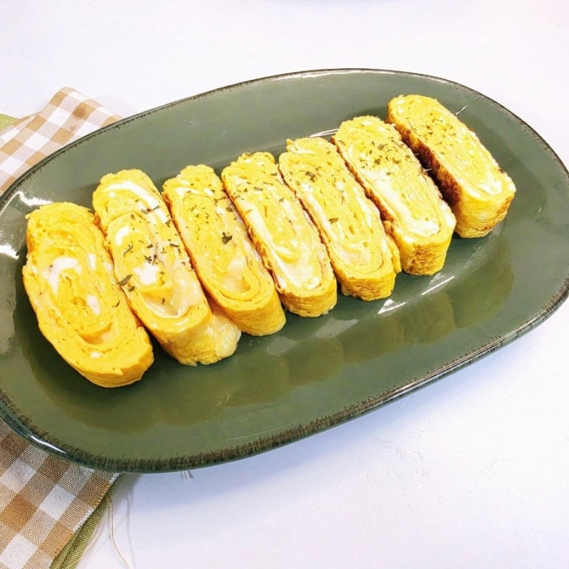 피자 모짜렐라 치즈 한 움큼 넣은 치즈 계란말이 레시피