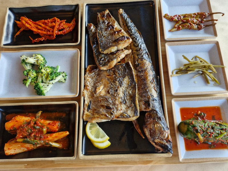 [용인 기흥 상갈동 맛집] 한옥 뷰와 화덕 생선구이의 만남, "자반고 용인기흥점" 내돈내산 후....