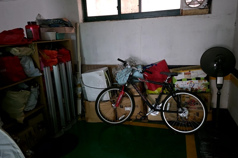 성북구 성북동 고물버리기 안 쓰는 살림 처분 식탁 폐기 장롱 수거 옷장 낡은 물건