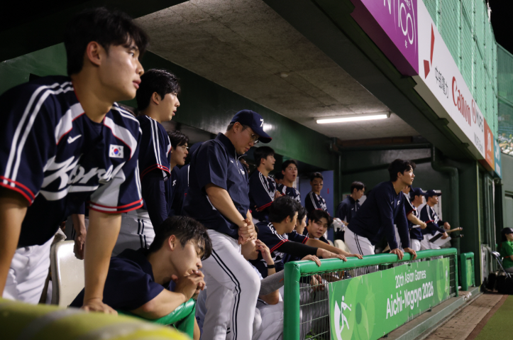 아시안게임 야구 한일전 0-5 충격패…'사회인' 일본 히구치에 막힌 한국, '사회인이 프로 군단....