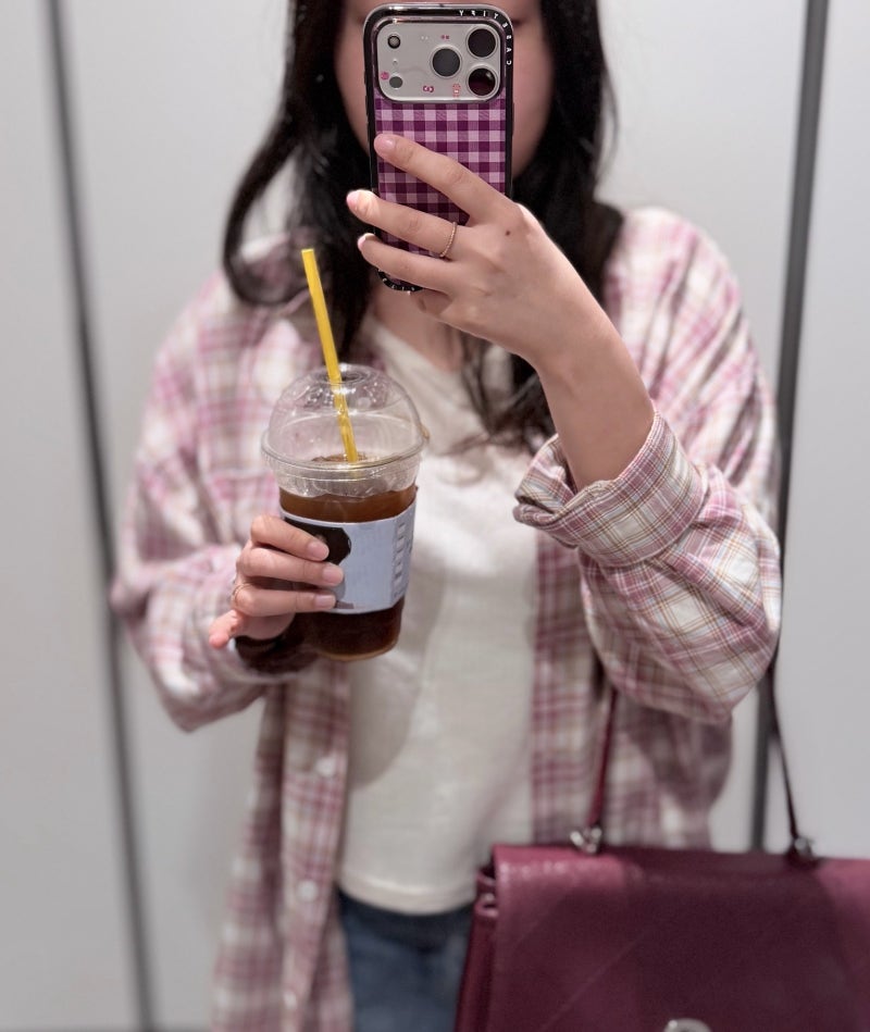 케이스티파이 컴팩트케이스 아이폰17프로 깅엄 퍼플 Gingham Purple 후기 + 큐빅 카메라링 비추