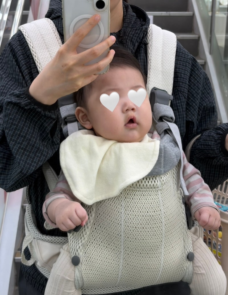 신생아 아기띠 언제부터? 코니·베이비뵨 하모니·피에고 힙시트·에르고베이비 알타 힙시트 ....