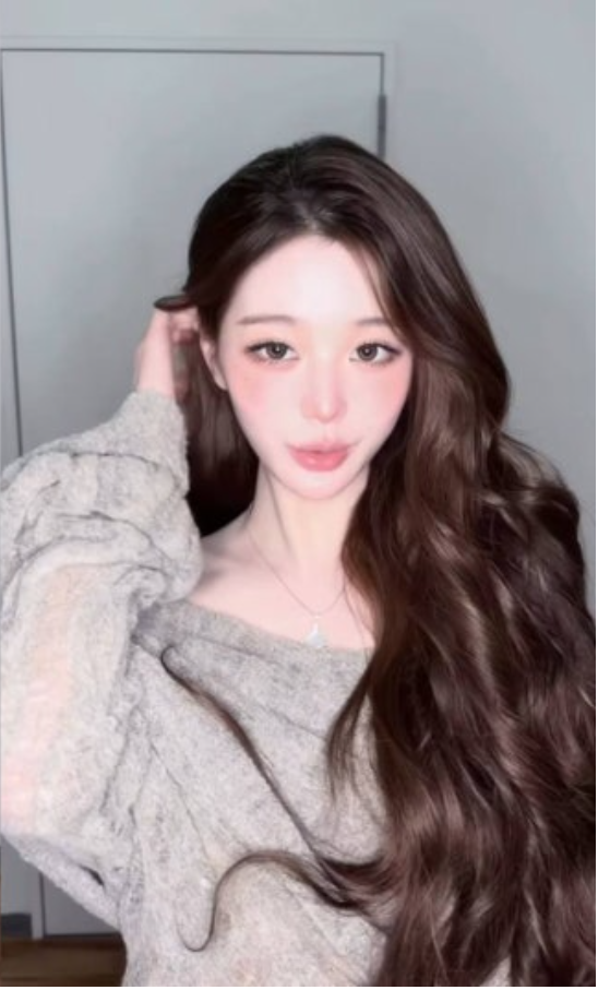장원영 아이유, 훈훈한 응원 교류 “지은 언니”라 부른 장원영…두 사람 과거 인연 다시 보....