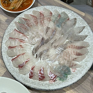 부산 광안리 맛집 광안리신라횟집, 단체 룸 식당 횟집