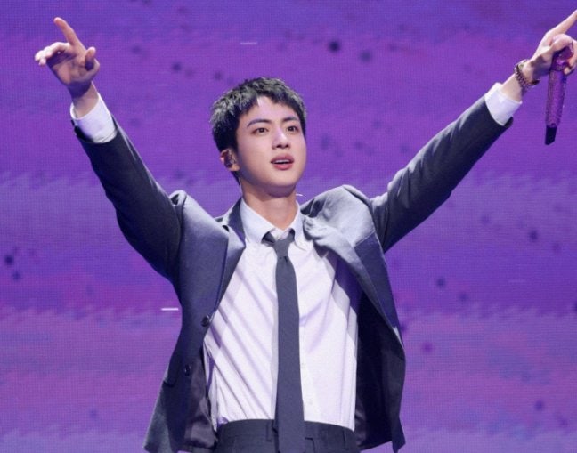 BTS 진 추석 근황 아버지에게 메이플스토리 강제 교육 전수한 진짜 이유 (연예뉴스)