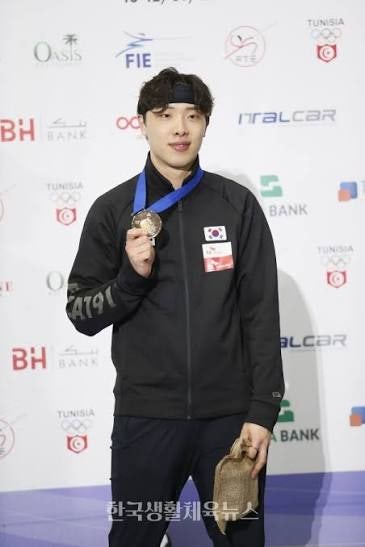 펜싱 박상원 프로필 나이 사브르 단체전 금메달 고향 나이 할아버지 아버지 어머니 형