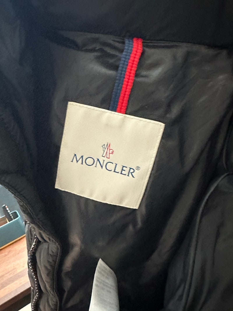 몽클레르 뭘 사야되나? 패딩 총정리