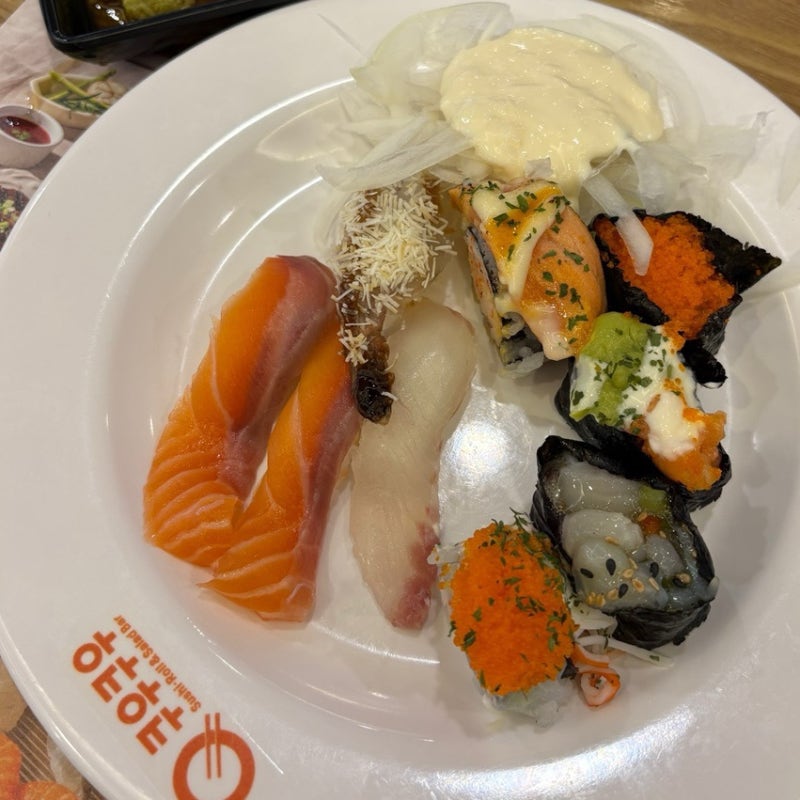 창원시티세븐맛집 스시 가성비 뷔페 쿠우쿠우 런치 후기