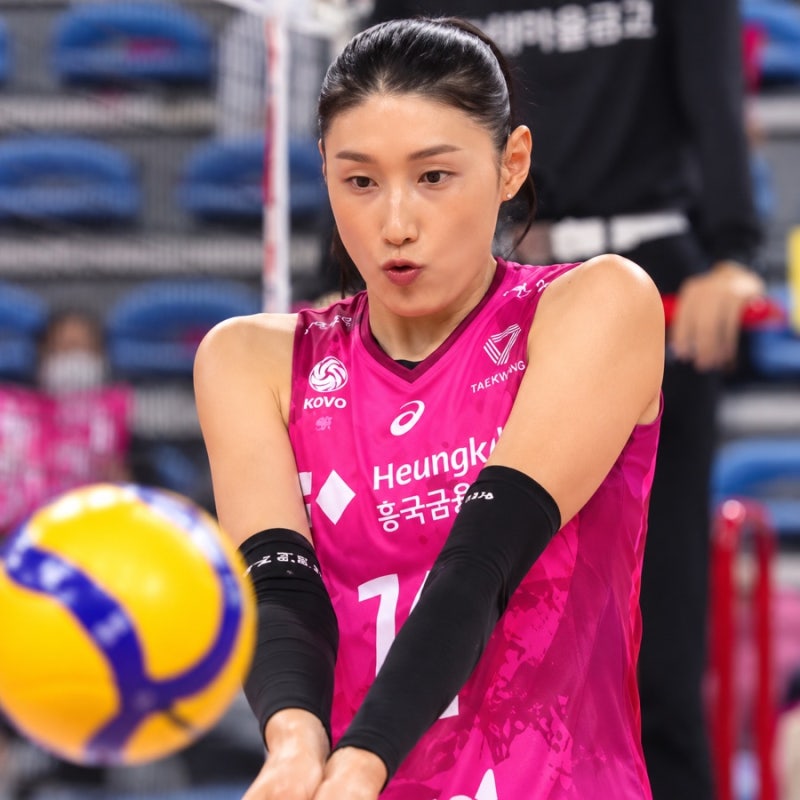 “언제까지 김연경 찾을 건데?” 여자배구 2회 연속 노메달, 더 충격적인 현실