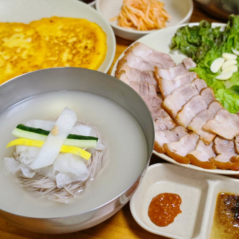 홍천 막국수 맛집 점심 강원도 여행 하다 딱! 100%순메밀국수