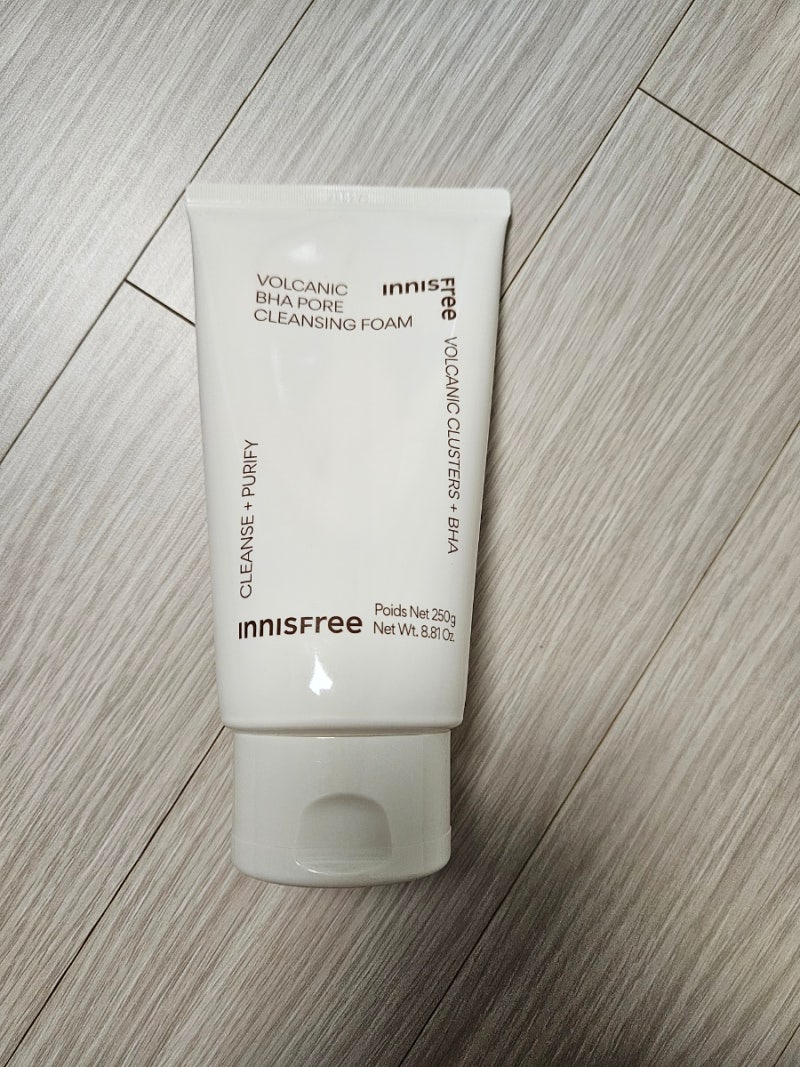 이니스프리 화산송이 폼클렌징 사용후기 깔끔한 세안감이 마음에 들었던 클렌징폼
