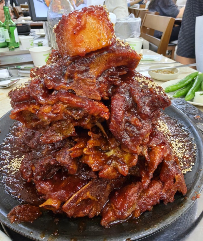 노원 태능감자탕 본점에서 맛본 매콤무쇠뼈구이 후기