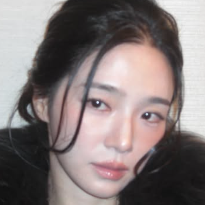 “이제 구찌는 박규영이지” 공항부터 밀라노까지 시선 싹 쓸어간 구찌녀