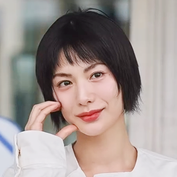 나나 입술 필러 사과 이후 녹였다? 최근 근황 공항패션