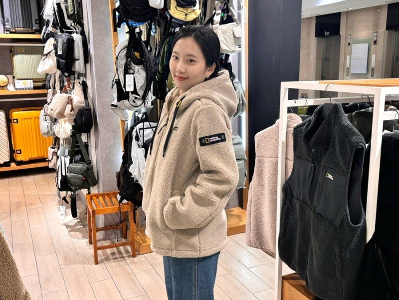 내셔널지오그래픽 고윤정 후리스 코스토니 뽀글이 컬러별 착용 후기