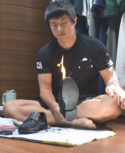 “깔끔 그 자체, 10년은 또 신겠네” 전현무가 기안84에게 선물한 구두 (정보포함)