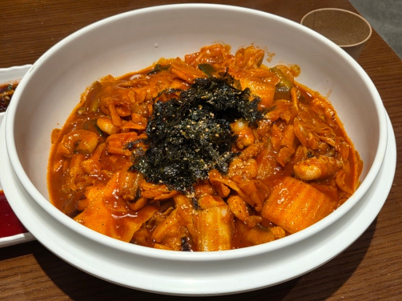[잠실] 잠실 롯데월드몰 맛집 신라제면 내돈내산 후기