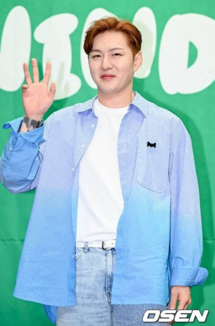 이창섭 쓰레기 논쟁 발언 논란…소유 부친상 위로 모습 재조명