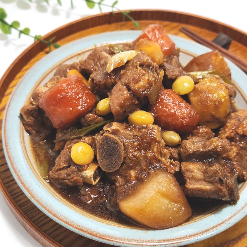 어릴 적 할머니 손맛 되짚어 완성한 명절 돼지갈비찜 레시피