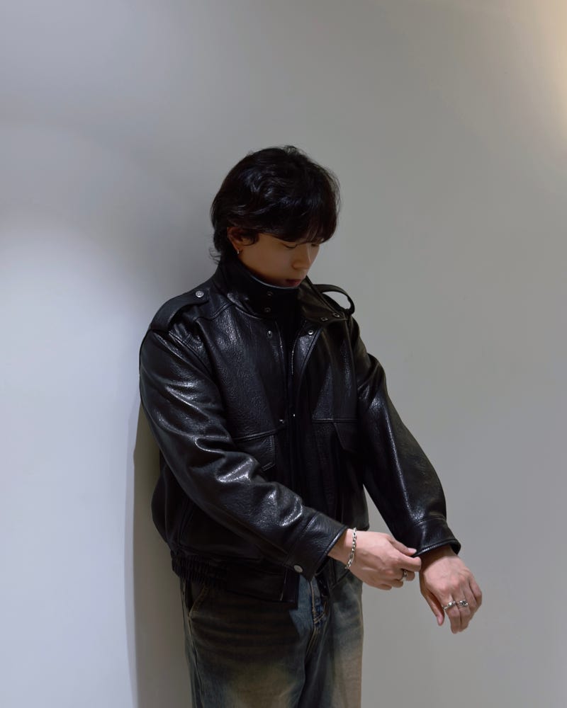 언지미크(UNGIMMICK) 26FW 신상 — 김재원도 인스타에 올린 스웨이드, 직접 입어본 아이템 총정리