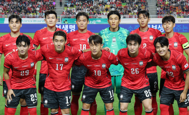 모레노 감독 포백 전술, 김민재가 웃었다…“이렇게 편할 수가” 한국 축구가 달라진 이유