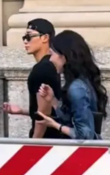 에이티즈 산 여자친구 포착? 밀라노 여성 정체 밝혀졌다…“브랜드 관계자, 매니저도 동행”