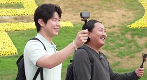 전현무 ‘600억 재산설’ 또 꺼냈다…부자 기운 솥바위 앞에서 빈 뜻밖의 소원