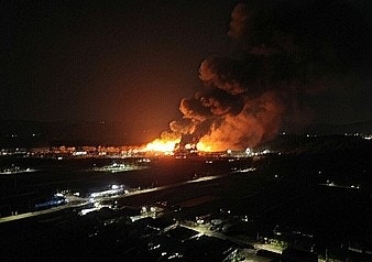<b>여주</b> 자원순환시설 <b>화재</b>… 대응 1단계 발령, 폐기물 <b>화재</b> 진화 장기....