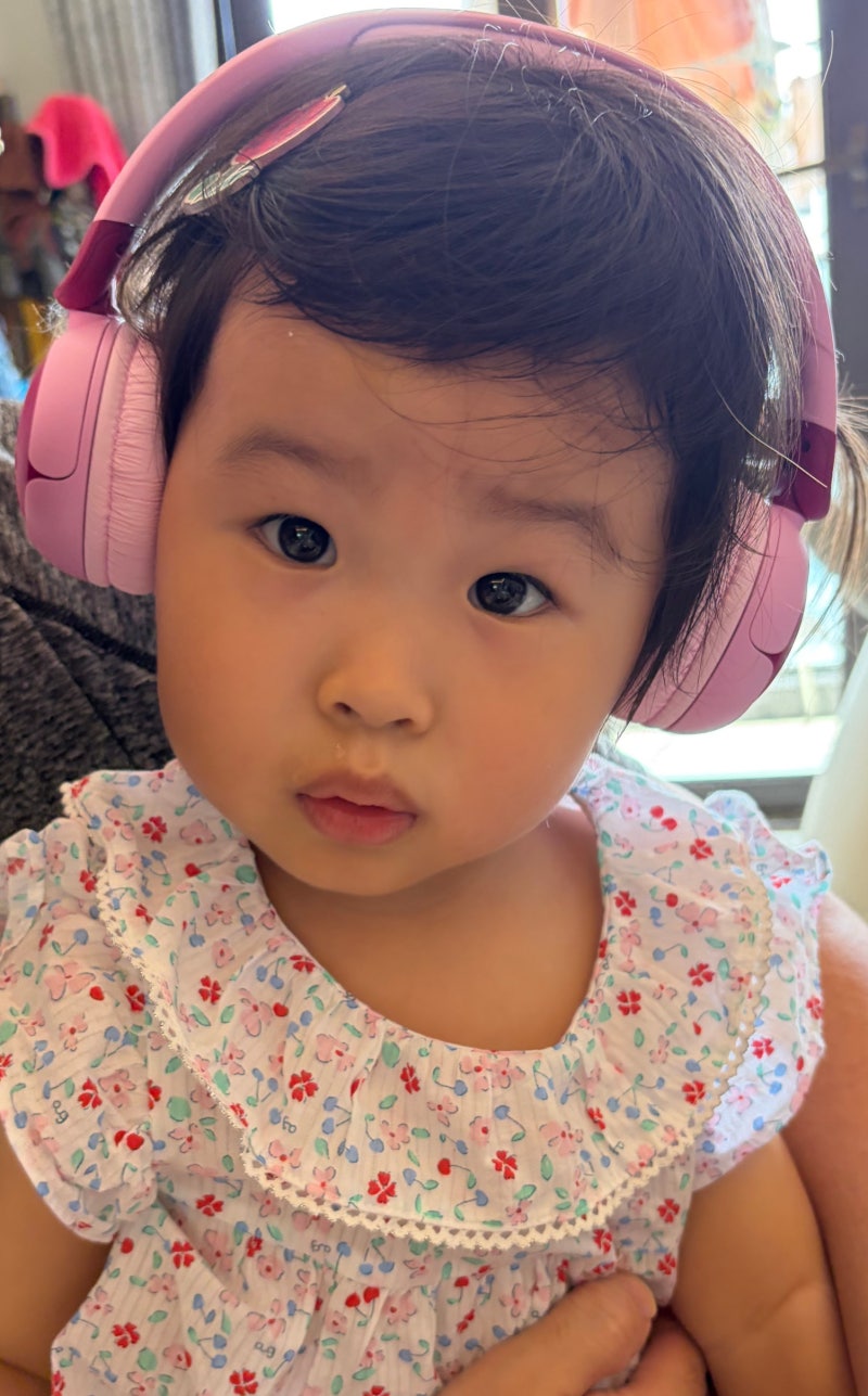 삼성 JBL JR320BT 어린이 헤드셋, 28개월 아기 비행기에서 블루투스 헤드폰 사용 후기