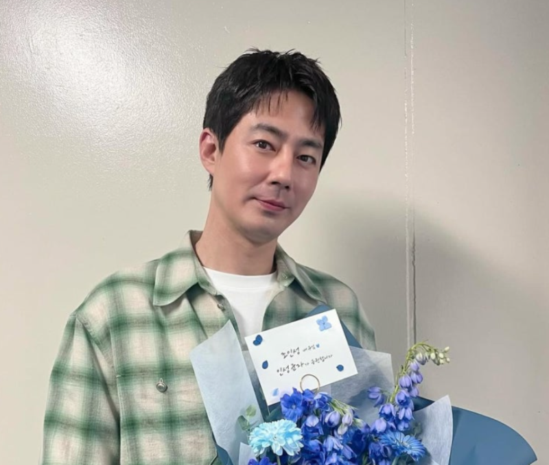 李東振盛讚為年度最佳電影《希望》：趙寅成個人資料、年齡、身高、MBTI、作品