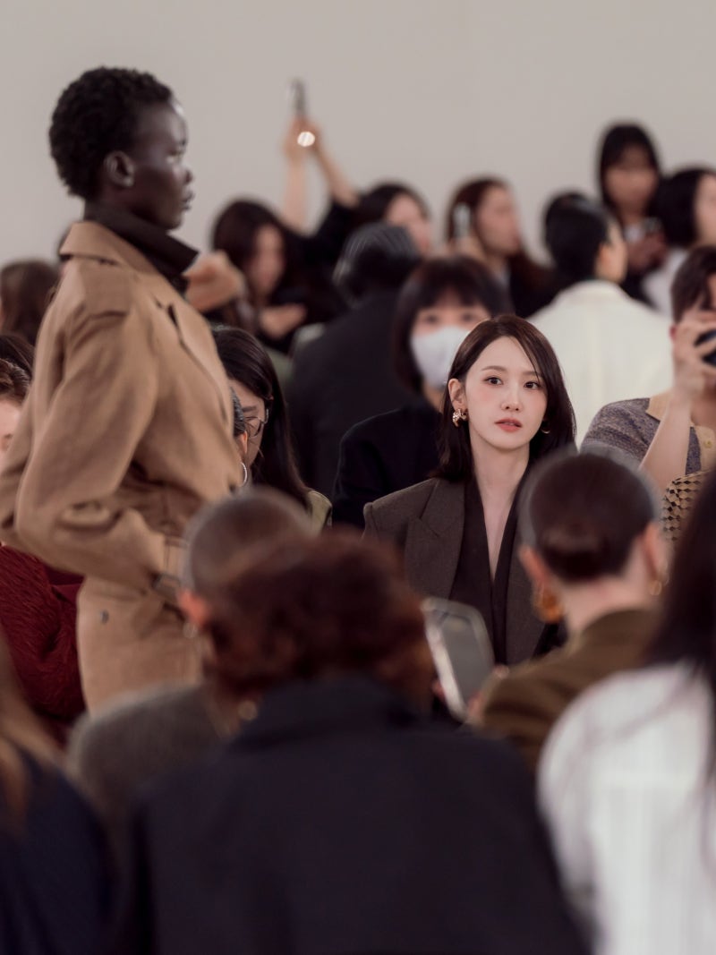 임윤아 단발 변신, 밀라노 성숙미 막스마라 쇼 참석