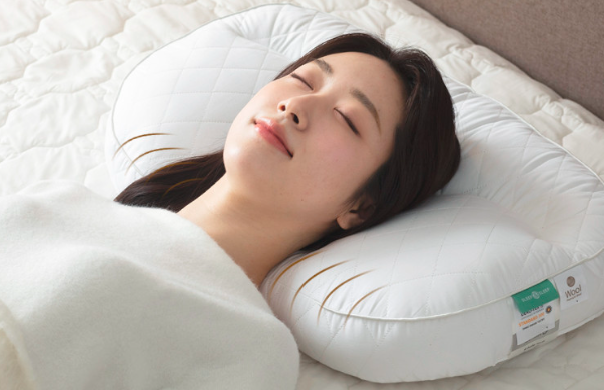 거북목 일자목 베개 추천! 5,860시간 연구 끝에 탄생한 아이유 베개