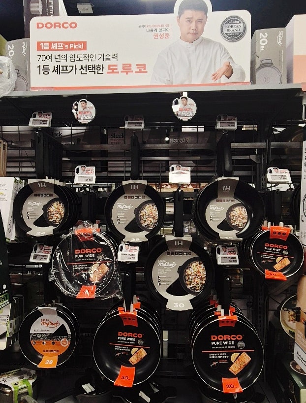 "철수세미로 닦아도 된다는데?" 이마트 갔다가 발 멈춘 도루코 그 프라이팬