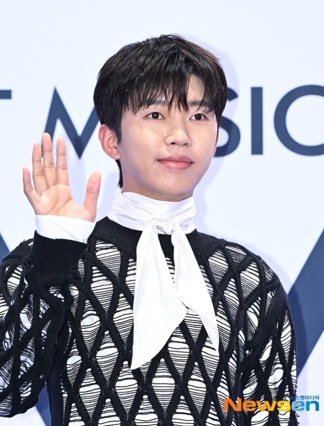 임영웅 행사비 최대 1억, “다른 가수 못 불러” 추측 나왔다