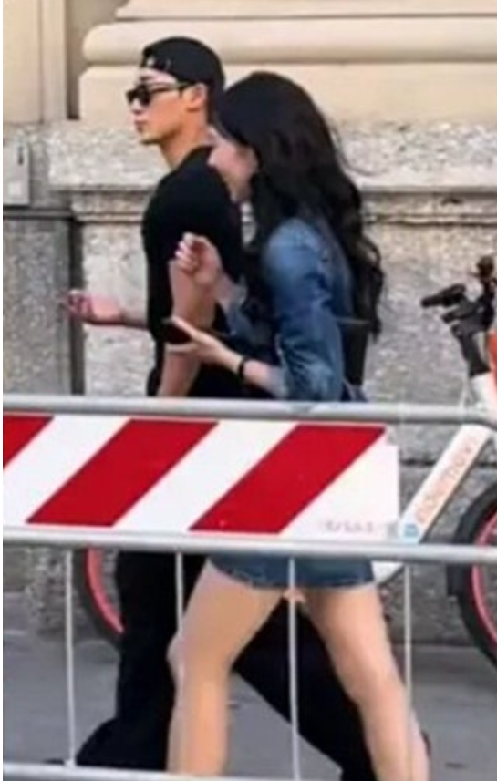 최산, 밀라노 열애설 포착 26일 새 사진까지 공개…“변하지 않는 것들을 애정하는 편”